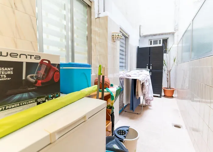 Rentafive - Ascensor - Aa - Centro Apartman