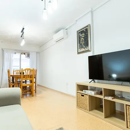 Rentafive - Ascensor - A/a - Centro Apartamento